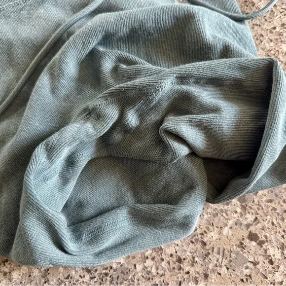 FP Movement l Go To Leggings l Size: Medium/Large - Picture 13 of 16